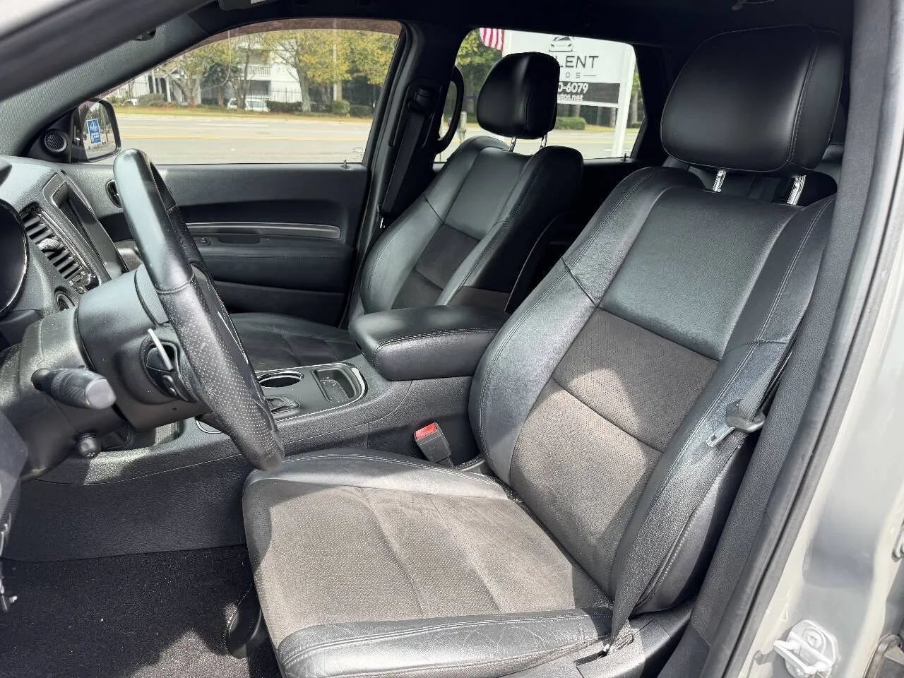Used 2020 Dodge Durango R/T w/ Blacktop Package RWD image 12
