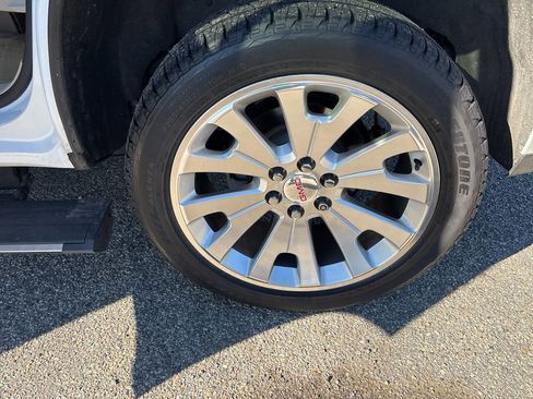 Used 2017 GMC Yukon Denali w/ Open Road Package image 69