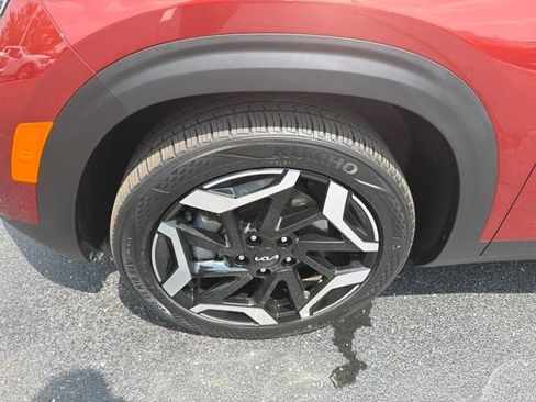 Used 2024 Kia Seltos SX AWD/4WD image 9