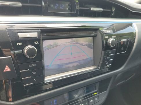 Used 2016 Toyota Corolla S FWD image 17