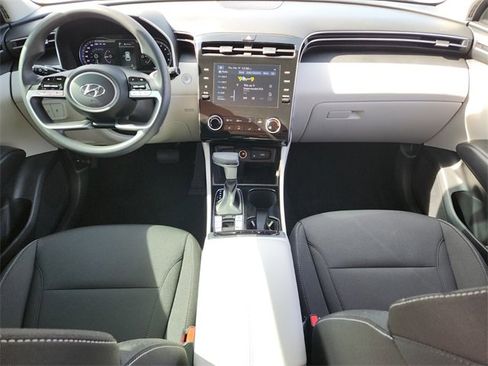 Used 2023 Hyundai Tucson SEL image 12