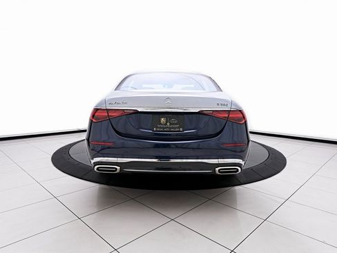 Used 2025 Mercedes-Benz Maybach S 580 4MATIC image 13