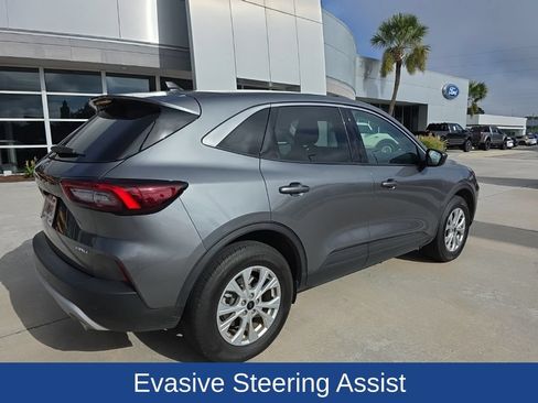 Used 2024 Ford Escape Active w/ Tech Pack #1 AWD/4WD image 8