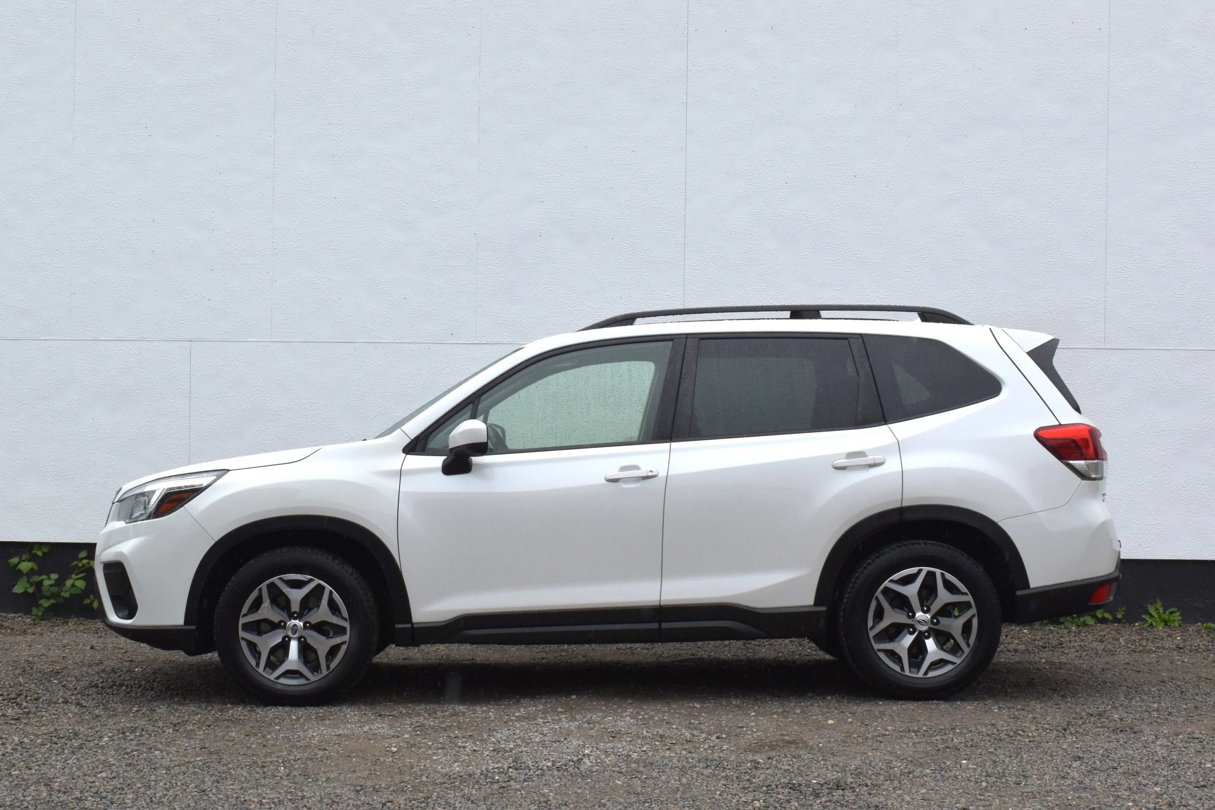 Used 2020 Subaru Forester Premium AWD/4WD image 39