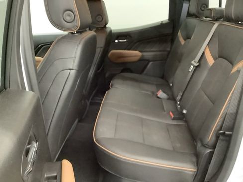 Used 2023 GMC Canyon AT4 image 6