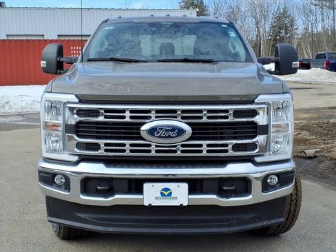 New 2026 Ford F350 XLT w/ FX4 Off-Road Package image 3
