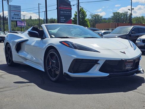 Used 2021 Chevrolet Corvette Stingray Preferred Conv w/ Z51 Performance Package RWD image 7