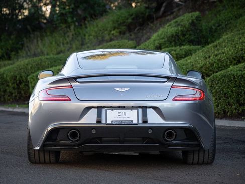 Used 2014 Aston Martin Vanquish Coupe image 42