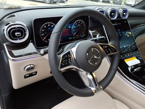 New 2026 Mercedes-Benz GLC 300 4MATIC image 16
