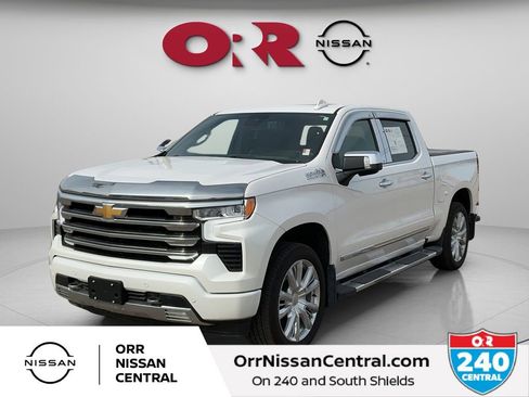Used 2024 Chevrolet Silverado 1500 High Country w/ High Country Premium Package AWD/4WD image 1