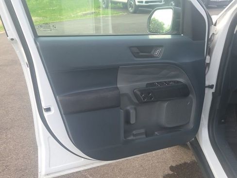 Used 2022 Ford Maverick XL image 20