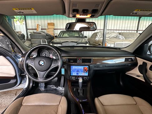 Used 2010 BMW 335i 335i Sedan image 38