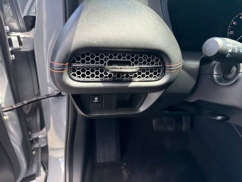 Certified 2024 Honda HR-V Sport image 15
