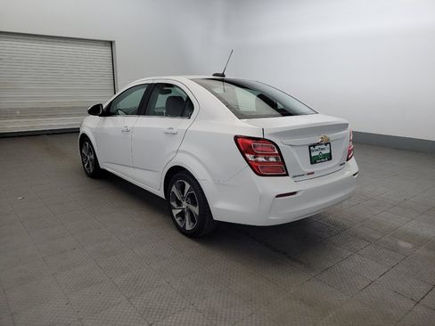 Used 2018 Chevrolet Sonic Premier FWD image 5