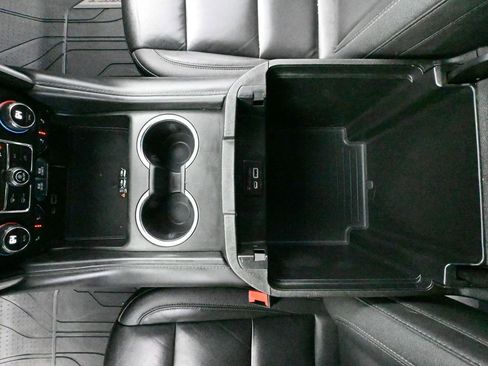 Used 2021 Chevrolet Suburban Z71 w/ Rear Media and Nav Package image 37