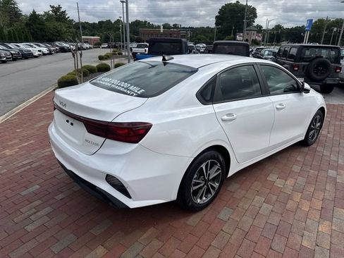 Used 2023 Kia Forte LXS FWD image 14