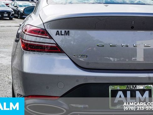 Used 2025 Genesis G70 2.5T AWD/4WD image 13