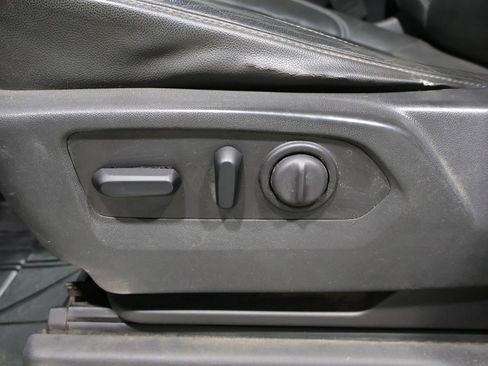 Used 2020 Chevrolet Silverado 1500 LT Trail Boss image 13