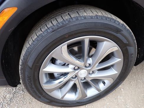 Used 2023 Buick Encore GX Essence w/ Experience Buick Package image 7