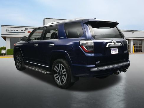 Used 2021 Toyota 4Runner Limited AWD/4WD image 3