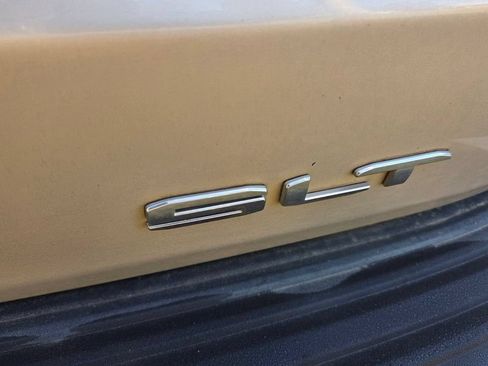 Used 2022 GMC Yukon SLT w/ SLT Luxury Package RWD image 8
