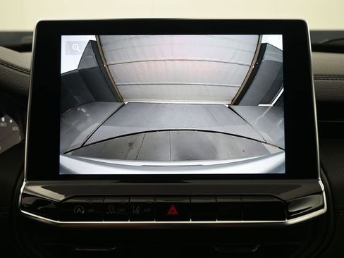 New 2026 Jeep Compass Latitude image 32