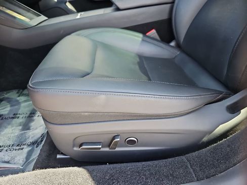 Used 2025 Tesla Model 3 Long Range image 18