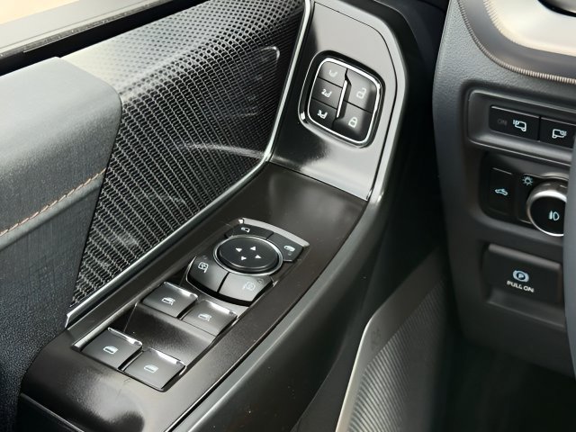 Certified 2023 Ford F150 Raptor w/ Raptor Carbon Fiber Package AWD/4WD image 26