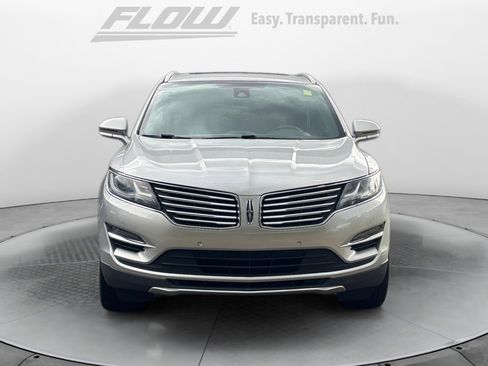 Used 2018 Lincoln MKC Reserve AWD/4WD image 2