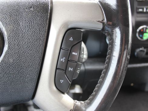 Used 2008 Chevrolet Silverado 2500 LT w/ 1LT Convenience Package image 25