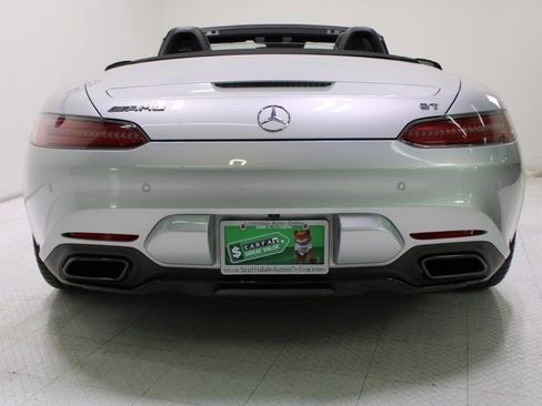 Used 2019 Mercedes-Benz AMG GT Roadster image 4