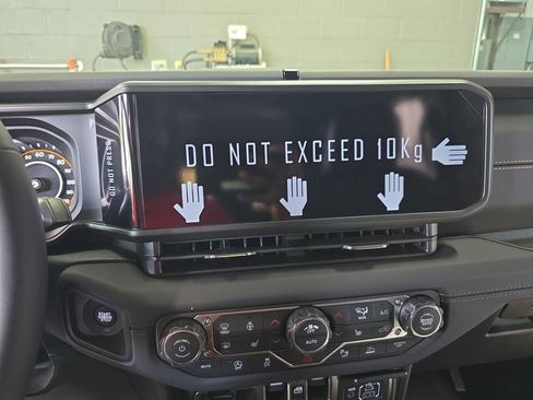 New 2026 Jeep Wrangler Sahara image 22