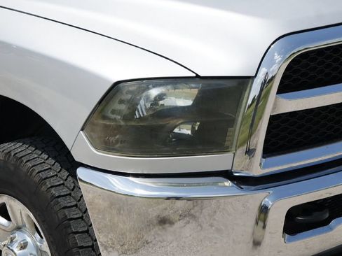 Used 2017 RAM 3500 Tradesman w/ Chrome Appearance Group AWD/4WD image 27