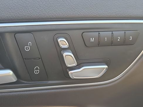 Used 2019 Mercedes-Benz GLA 250 image 26