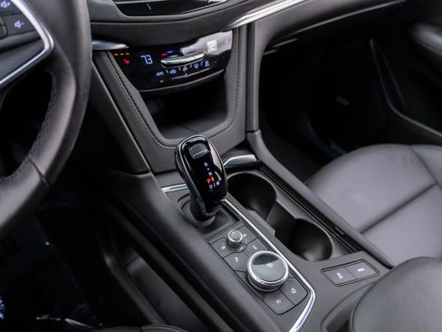 Certified 2023 Cadillac XT5 Luxury AWD/4WD image 13