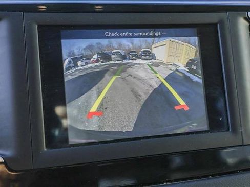 Used 2018 Chrysler Pacifica Touring Plus w/ Tire & Wheel Group image 18