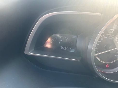 Used 2014 MAZDA MAZDA3 i Grand Touring FWD image 3