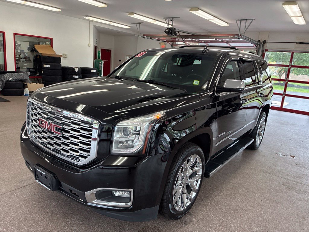 Used 2018 GMC Yukon Denali w/ Open Road Package AWD/4WD image 3