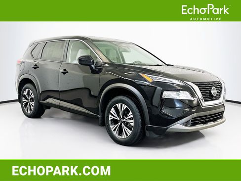 Used 2023 Nissan Rogue SV image 1