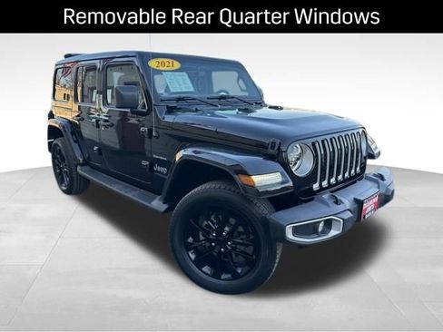 Used 2021 Jeep Wrangler Unlimited Sahara w/ Cold Weather Group image 28