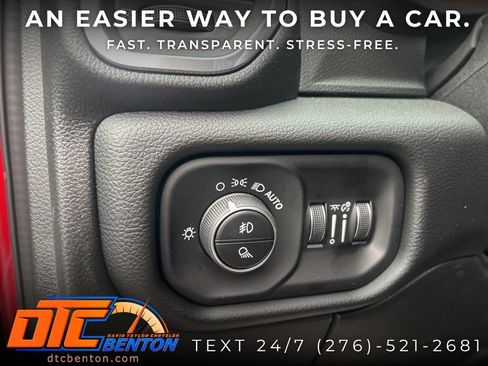 New 2026 RAM 2500 Laramie AWD/4WD image 19
