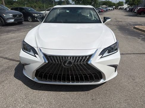 Used 2024 Lexus ES 300h w/ Premium Package FWD image 8