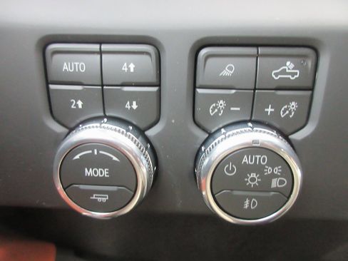 New 2026 GMC Sierra 3500 Denali Ultimate image 18