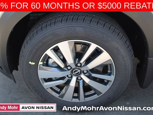 New 2025 Nissan Pathfinder SL image 8