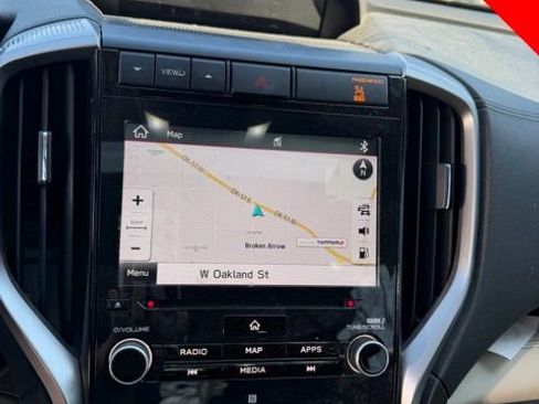 Used 2019 Subaru Ascent Touring image 8