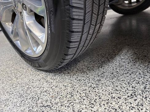 Used 2018 Ford Expedition Platinum image 96