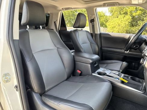 Used 2023 Toyota 4Runner SR5 Premium w/ Moonroof Package RWD image 25