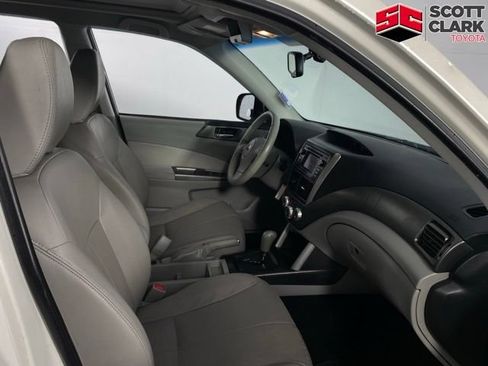 Used 2012 Subaru Forester 2.5X Limited AWD/4WD image 15