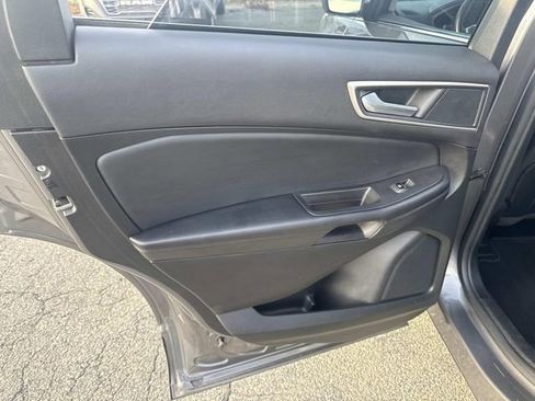 Certified 2023 Ford Edge SEL image 16