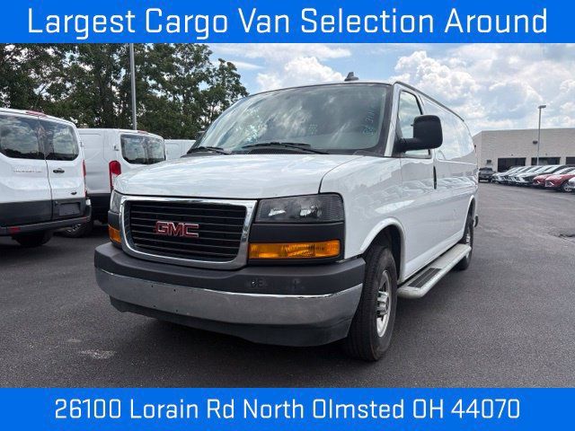 Used 2025 GMC Savana 2500 w/ Driver Convenience Package RWD image 1